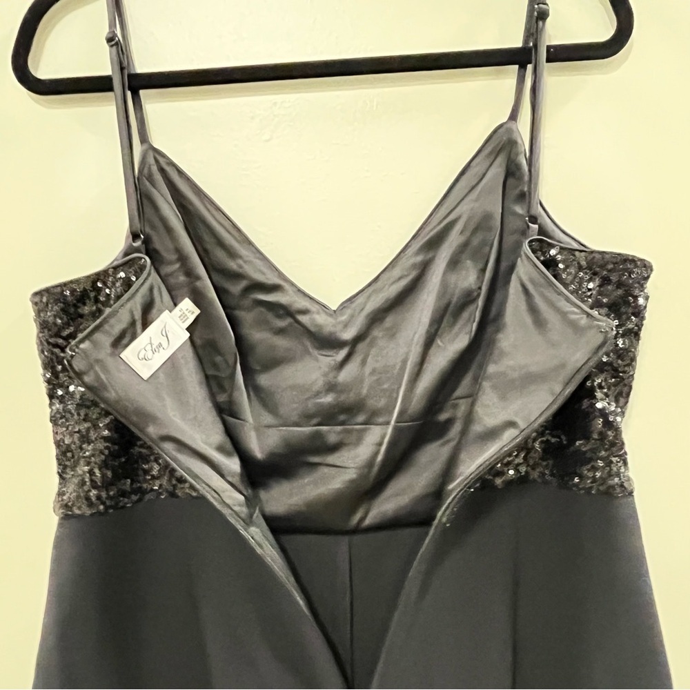 Eliza J Black jumpsuit sequin top spaghetti strap zip back empire waist size 14 - Picture 6 of 14